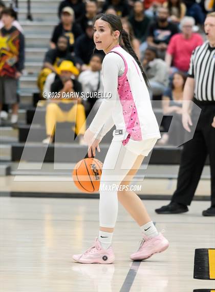 Thumbnail 2 in Higley vs Gilbert (AIA 6A Quarterfinal) photogallery.