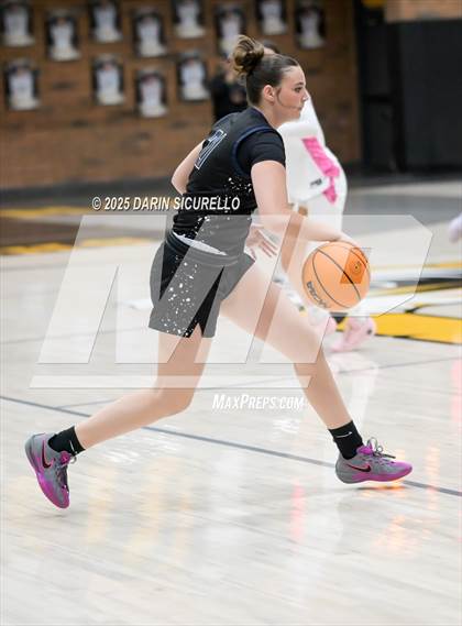 Thumbnail 3 in Higley vs Gilbert (AIA 6A Quarterfinal) photogallery.