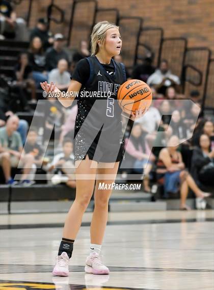 Thumbnail 1 in Higley vs Gilbert (AIA 6A Quarterfinal) photogallery.