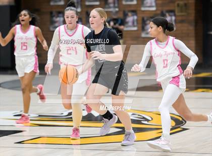 Thumbnail 3 in Higley vs Gilbert (AIA 6A Quarterfinal) photogallery.