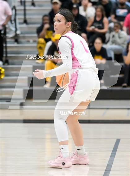 Thumbnail 1 in Higley vs Gilbert (AIA 6A Quarterfinal) photogallery.