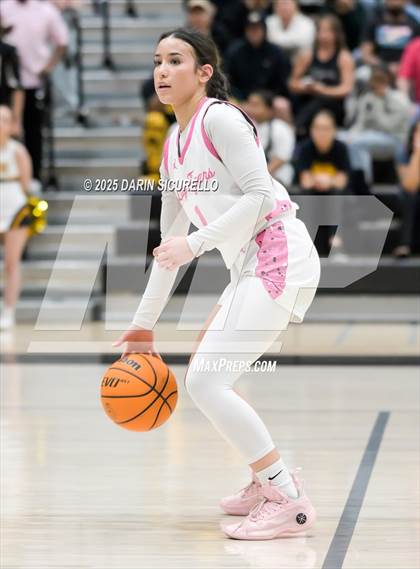 Thumbnail 2 in Higley vs Gilbert (AIA 6A Quarterfinal) photogallery.