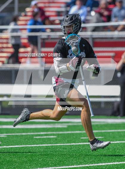 Thumbnail 3 in Blessed Trinity vs. Lambert photogallery.