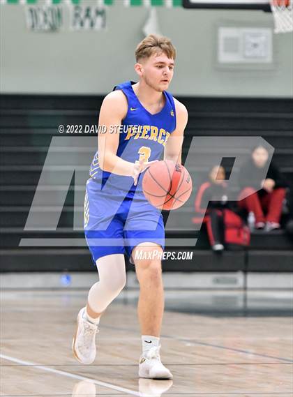 Thumbnail 3 in Pierce vs. Pioneer (Steve Cauchi Ram Jam) photogallery.