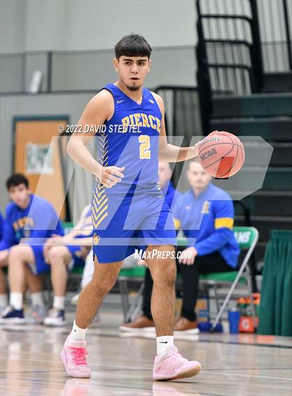 Thumbnail 2 in Pierce vs. Pioneer (Steve Cauchi Ram Jam) photogallery.