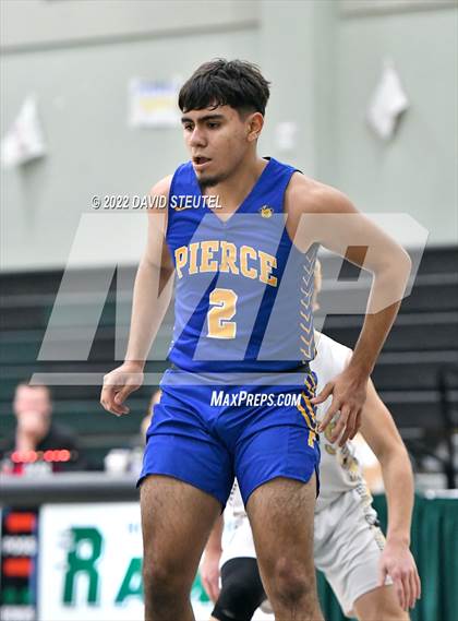 Thumbnail 1 in Pierce vs. Pioneer (Steve Cauchi Ram Jam) photogallery.