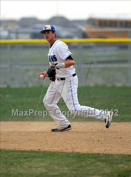 Thumbnail 1 in Regis Jesuit @ Legend photogallery.