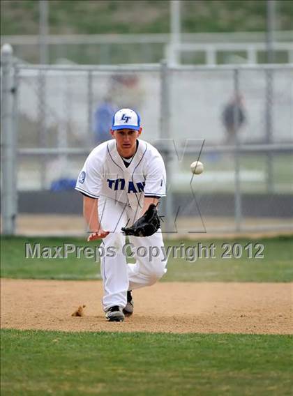 Thumbnail 2 in Regis Jesuit @ Legend photogallery.