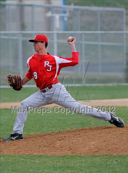 Thumbnail 3 in Regis Jesuit @ Legend photogallery.