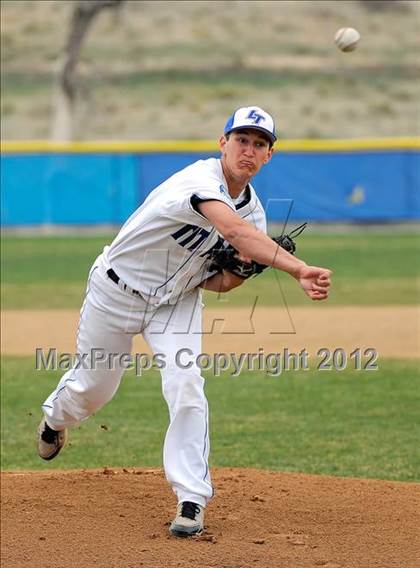 Thumbnail 1 in Regis Jesuit @ Legend photogallery.