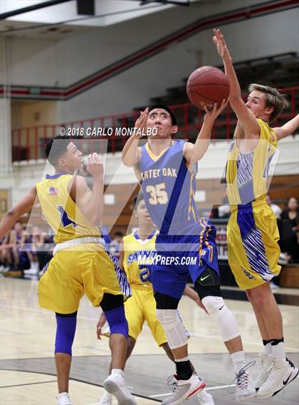 Thumbnail 2 in San Dimas vs. Charter Oak photogallery.