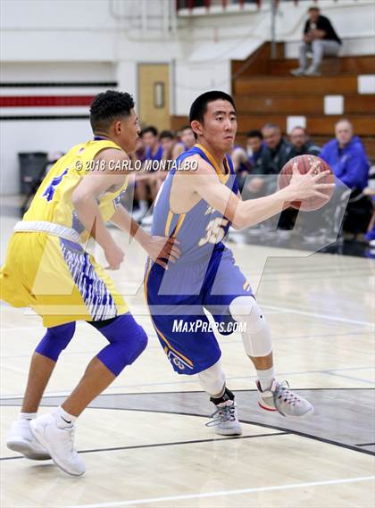 Thumbnail 3 in San Dimas vs. Charter Oak photogallery.