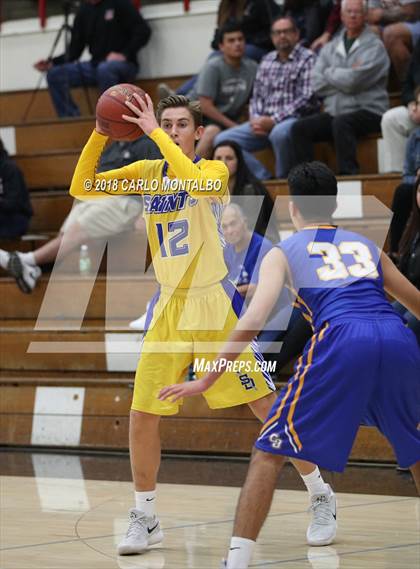 Thumbnail 2 in San Dimas vs. Charter Oak photogallery.
