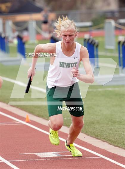Thumbnail 1 in Longs Peak League Meet photogallery.