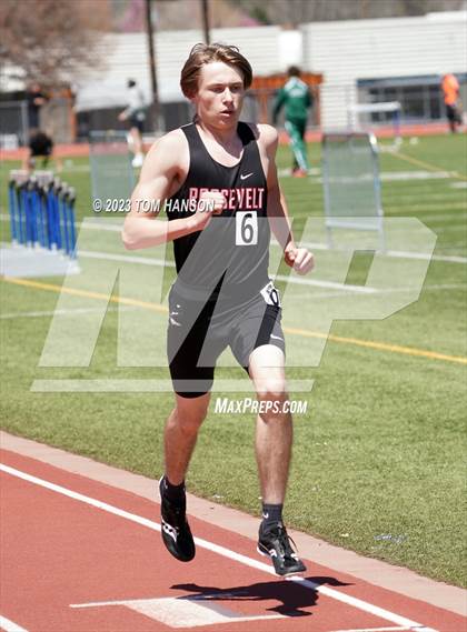Thumbnail 1 in Longs Peak League Meet photogallery.