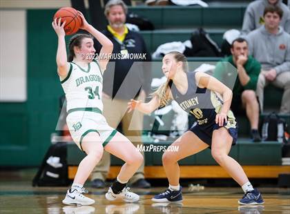 Thumbnail 2 in Stoney Creek vs. Lake Orion (MHSAA District Semifinal) photogallery.