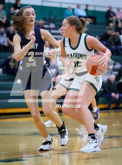 Thumbnail 3 in Stoney Creek vs. Lake Orion (MHSAA District Semifinal) photogallery.