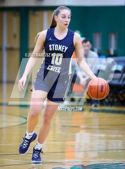 Thumbnail 1 in Stoney Creek vs. Lake Orion (MHSAA District Semifinal) photogallery.