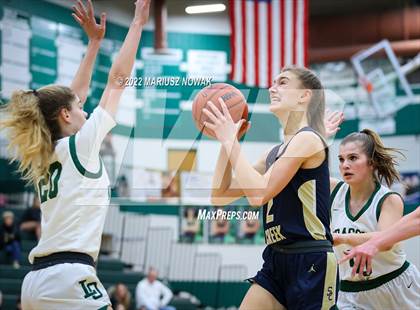 Thumbnail 2 in Stoney Creek vs. Lake Orion (MHSAA District Semifinal) photogallery.