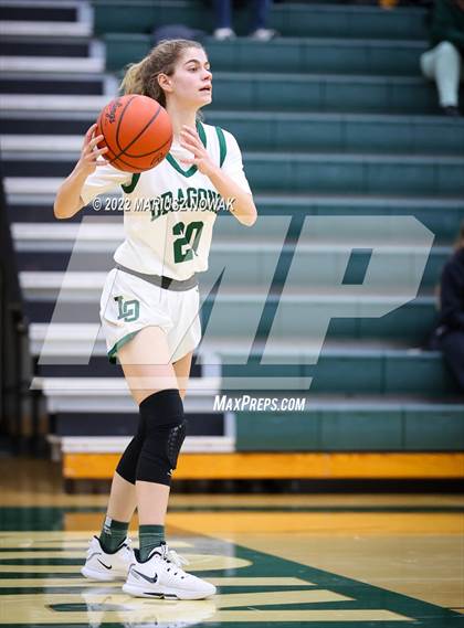Thumbnail 2 in Stoney Creek vs. Lake Orion (MHSAA District Semifinal) photogallery.