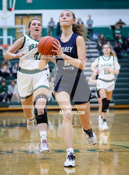 Thumbnail 3 in Stoney Creek vs. Lake Orion (MHSAA District Semifinal) photogallery.