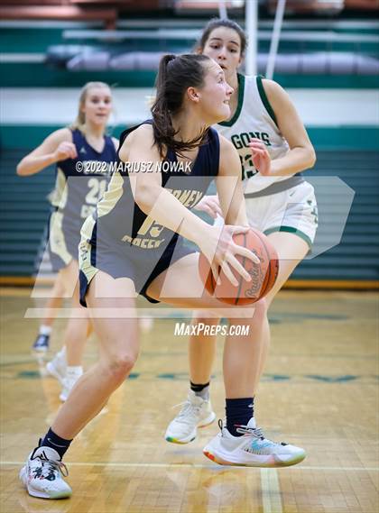 Thumbnail 2 in Stoney Creek vs. Lake Orion (MHSAA District Semifinal) photogallery.