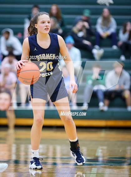 Thumbnail 1 in Stoney Creek vs. Lake Orion (MHSAA District Semifinal) photogallery.