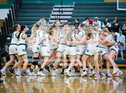 Thumbnail 2 in Stoney Creek vs. Lake Orion (MHSAA District Semifinal) photogallery.