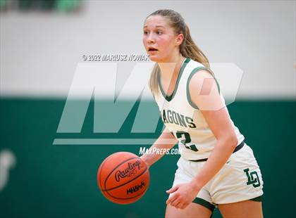 Thumbnail 2 in Stoney Creek vs. Lake Orion (MHSAA District Semifinal) photogallery.