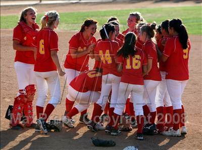 Thumbnail 3 in Paloma Valley vs. La Serna (CIF SS D3 Final) photogallery.