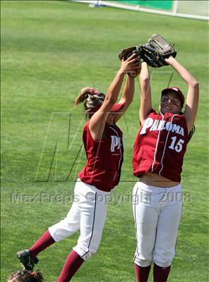 Thumbnail 2 in Paloma Valley vs. La Serna (CIF SS D3 Final) photogallery.