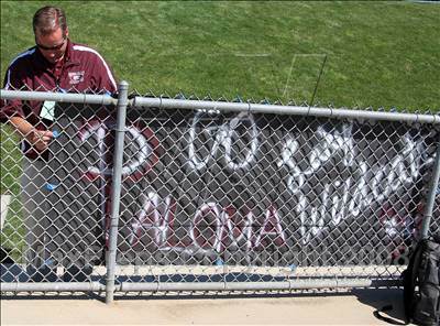 Thumbnail 1 in Paloma Valley vs. La Serna (CIF SS D3 Final) photogallery.