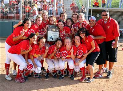 Thumbnail 2 in Paloma Valley vs. La Serna (CIF SS D3 Final) photogallery.