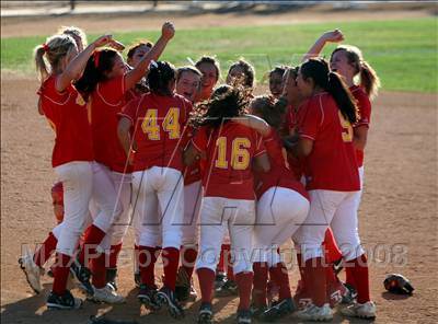 Thumbnail 2 in Paloma Valley vs. La Serna (CIF SS D3 Final) photogallery.