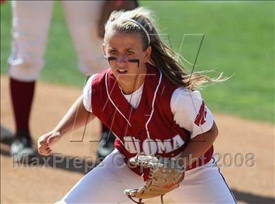 Thumbnail 2 in Paloma Valley vs. La Serna (CIF SS D3 Final) photogallery.