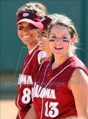 Thumbnail 2 in Paloma Valley vs. La Serna (CIF SS D3 Final) photogallery.