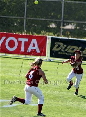 Thumbnail 1 in Paloma Valley vs. La Serna (CIF SS D3 Final) photogallery.