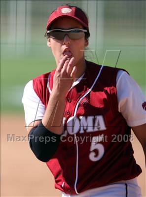 Thumbnail 3 in Paloma Valley vs. La Serna (CIF SS D3 Final) photogallery.
