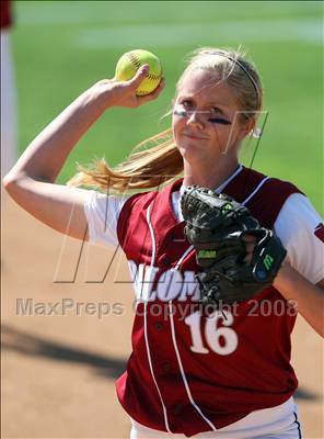 Thumbnail 2 in Paloma Valley vs. La Serna (CIF SS D3 Final) photogallery.