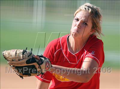 Thumbnail 3 in Paloma Valley vs. La Serna (CIF SS D3 Final) photogallery.