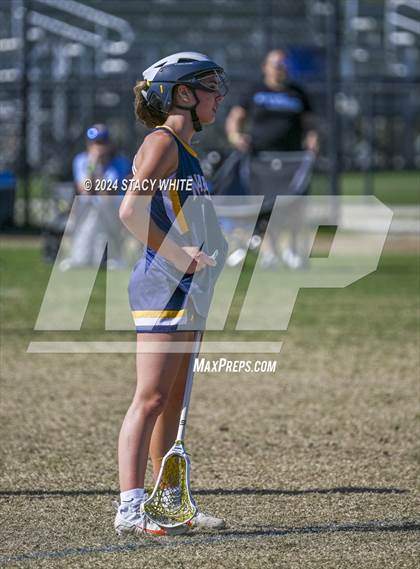 Thumbnail 2 in Newsome vs Naples (LAX Against Leukemia) photogallery.