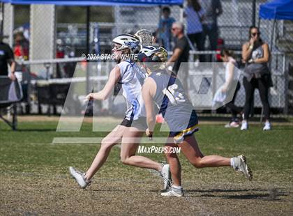 Thumbnail 2 in Newsome vs Naples (LAX Against Leukemia) photogallery.