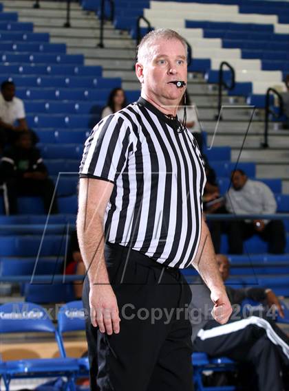 Thumbnail 2 in Saddleback Valley Christian vs. Locke (Cavalier Classic) photogallery.
