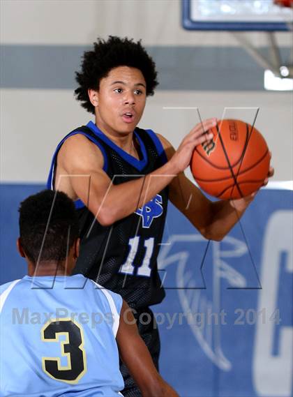 Thumbnail 3 in Saddleback Valley Christian vs. Locke (Cavalier Classic) photogallery.