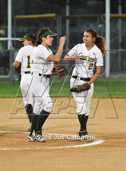 Thumbnail 1 in San Antonio Memorial vs McCollum (South San Tournament) photogallery.