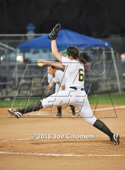 Thumbnail 2 in San Antonio Memorial vs McCollum (South San Tournament) photogallery.