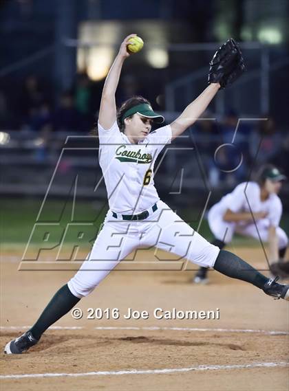 Thumbnail 3 in San Antonio Memorial vs McCollum (South San Tournament) photogallery.