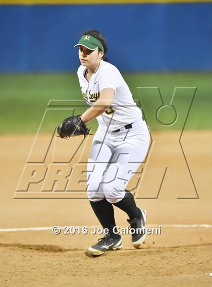 Thumbnail 1 in San Antonio Memorial vs McCollum (South San Tournament) photogallery.