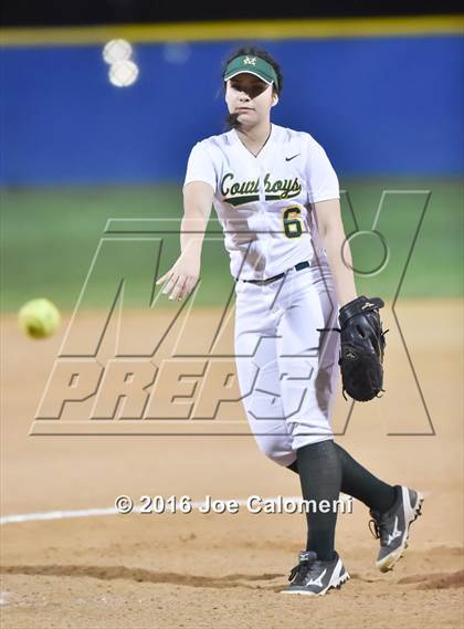 Thumbnail 1 in San Antonio Memorial vs McCollum (South San Tournament) photogallery.