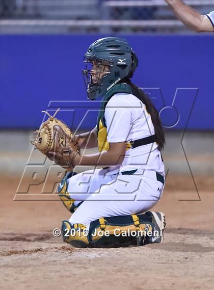 Thumbnail 3 in San Antonio Memorial vs McCollum (South San Tournament) photogallery.